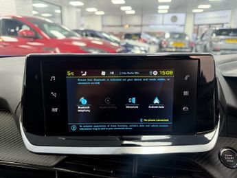 PEUGEOT E-2008 50kWh Allure Premium SUV 5dr Electric Auto (136 ps)