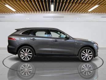 JAGUAR F-PACE 2.0 D180 Portfolio SUV 5dr Diesel Auto AWD Euro 6 (s/s) (180 ps)