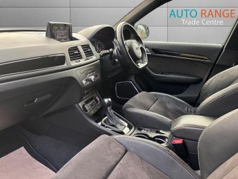 AUDI Q3 1.4 TFSI CoD Black Edition SUV 5dr Petrol S Tronic Euro 6 (s/s) 