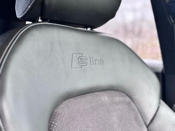 AUDI Q3 1.4 TFSI CoD Black Edition SUV 5dr Petrol S Tronic Euro 6 (s/s) 