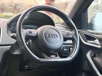 AUDI Q3 1.4 TFSI CoD Black Edition SUV 5dr Petrol S Tronic Euro 6 (s/s) 