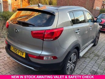 KIA SPORTAGE 2.0 CRDi KX-4 SUV 5dr Diesel Auto AWD Euro 5 (181 bhp)