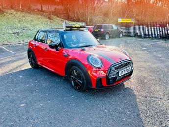 MINI Hatch 1.5 Cooper Sport Hatchback 5dr Petrol Manual Euro 6 (s/s) (136 p