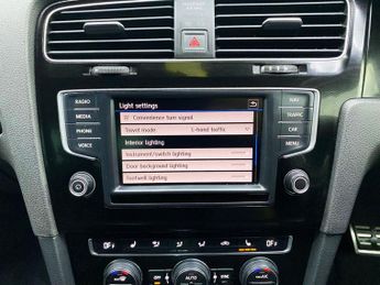 VOLKSWAGEN GOLF 2.0 TDI BlueMotion Tech GTD Hatchback 5dr Diesel DSG Euro 6 (s/s