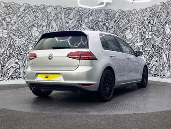 VOLKSWAGEN GOLF 2.0 TDI BlueMotion Tech GTD Hatchback 5dr Diesel DSG Euro 6 (s/s