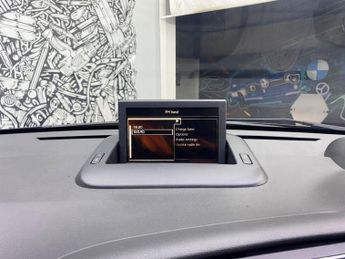 PEUGEOT 3008 1.6 BlueHDi Allure SUV 5dr Diesel ETG Euro 6 (s/s) (120 ps)