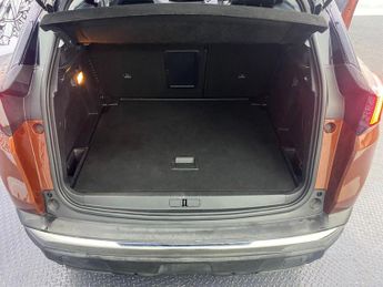PEUGEOT 3008 1.2 PureTech Allure SUV 5dr Petrol EAT Euro 6 (s/s) (130 ps)
