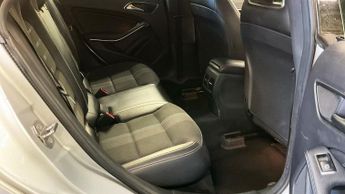 MERCEDES-BENZ CLA 2.1 CLA220d Sport Coupe 4dr Diesel 7G-DCT Euro 6 (s/s) (177 ps)