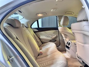 MERCEDES-BENZ S-CLASS 3.0 S350 V6 BlueTEC AMG Line Saloon 4dr Diesel G-Tronic+ Euro 6 