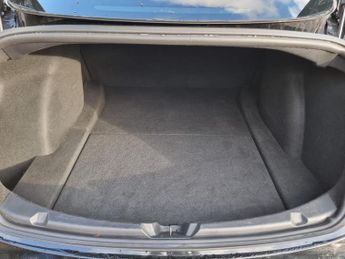 TESLA Model 3 Standard Range Plus Saloon 4dr Electric Auto RWD (241 bhp)