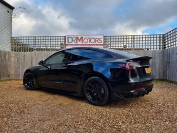 TESLA Model 3 Standard Range Plus Saloon 4dr Electric Auto RWD (241 bhp)
