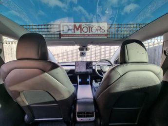 TESLA Model 3 Standard Range Plus Saloon 4dr Electric Auto RWD (241 bhp)
