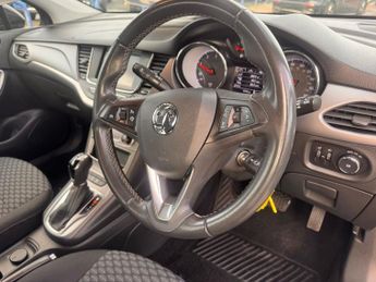 VAUXHALL ASTRA 1.5 Turbo D Business Edition Nav Hatchback 5dr Diesel Auto Euro 