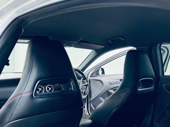 MERCEDES-BENZ A-CLASS 2.1 A200d AMG Line (Premium) Hatchback 5dr Diesel 7G-DCT Euro 6 