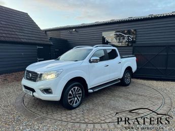 Nissan Navara 2.3 dCi Tekna Pickup Double Cab 4dr Diesel Auto 4WD Euro 6 (190 