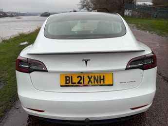 TESLA Model 3 (Dual Motor) Long Range Saloon 4dr Electric Auto 4WDE (346 ps)