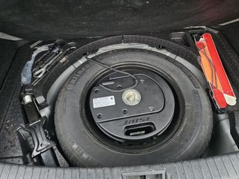 NISSAN QASHQAI 2.0 dCi Tekna SUV 5dr Diesel Auto 4WD Euro 4 (150 ps)