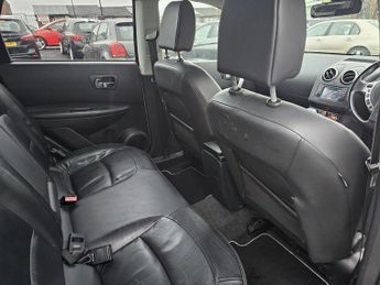 NISSAN QASHQAI 2.0 dCi Tekna SUV 5dr Diesel Auto 4WD Euro 4 (150 ps)