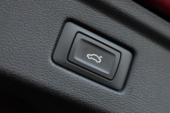 AUDI A5 2.0TDi ULTRA S-LINE SPORTBACK 5 DOOR S-TRONIC AUTO 187 BHP (EURO