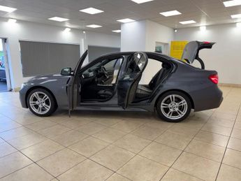 BMW 3 SERIES 2.0 320d M Sport Saloon 4dr Diesel Auto Euro 6 (s/s) (190 ps)