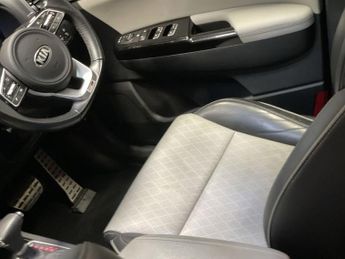 KIA SPORTAGE 1.6 T-GDi GT-Line SUV 5dr Petrol DCT AWD Euro 6 (s/s) (174 bhp)