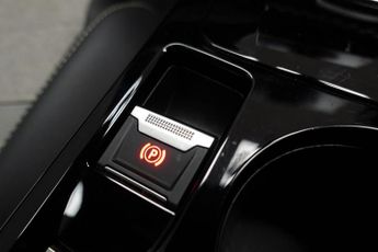 PEUGEOT E-2008 50kWh GT Premium SUV 5dr Electric Auto (136 ps)