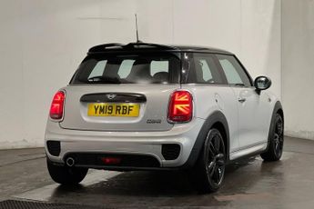 MINI HATCH 1.5 Cooper Sport Hatchback 3dr Petrol Steptronic Euro 6 (s/s) (1