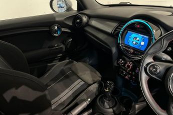 MINI HATCH 1.5 Cooper Sport Hatchback 3dr Petrol Steptronic Euro 6 (s/s) (1