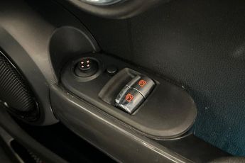 MINI HATCH 1.5 Cooper Sport Hatchback 3dr Petrol Steptronic Euro 6 (s/s) (1