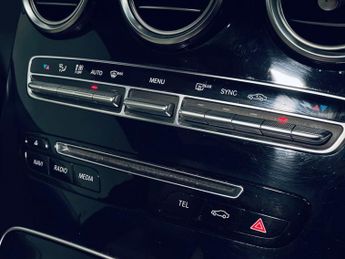 MERCEDES-BENZ C-CLASS 2.1 C220d AMG Line (Premium) Coupe 2dr Diesel G-Tronic+ Euro 6 (