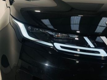 LAND ROVER RANGE ROVER EVOQUE 2.0 P250 MHEV HSE SUV 5dr Petrol Auto 4WD Euro 6 (s/s) (249 ps)