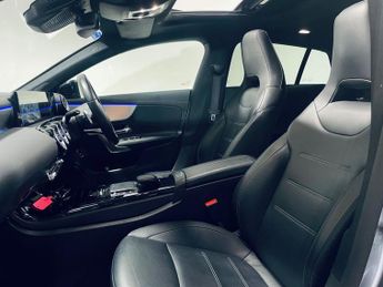 MERCEDES-BENZ CLA 1.3 CLA250e 15.6kWh AMG Line Night Edition (Premium Plus) Shooti