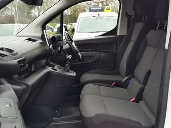 VAUXHALL COMBO 1.5 Turbo D 2300 Sportive Panel Van 6dr Diesel Manual L2 H1 Euro