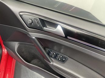 VOLKSWAGEN GOLF 2.0 TSI BlueMotion Tech R Hatchback 5dr Petrol DSG 4Motion Euro 