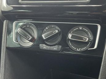 VOLKSWAGEN POLO 1.8 TSI GTI Hatchback 5dr Petrol DSG Euro 6 (s/s) (192 ps)