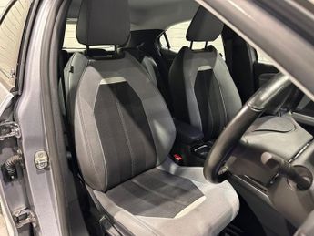 VAUXHALL MOKKA ELECTRIC 50kWh Elite Nav Premium SUV 5dr Electric Auto (136 ps)