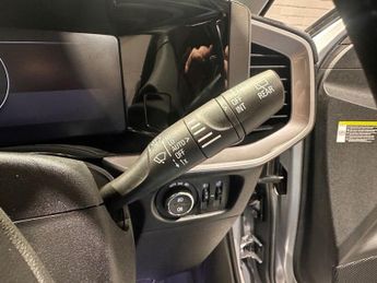 VAUXHALL MOKKA ELECTRIC 50kWh Elite Nav Premium SUV 5dr Electric Auto (136 ps)