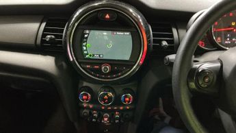 MINI HATCH 1.5 Cooper Classic Hatchback 5dr Petrol Steptronic Euro 6 (s/s) 