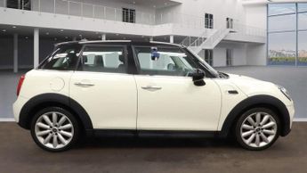 MINI HATCH 1.5 Cooper Classic Hatchback 5dr Petrol Steptronic Euro 6 (s/s) 