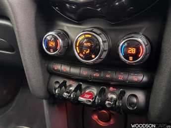 MINI HATCH 1.5 Cooper Classic Hatchback 5dr Petrol Steptronic Euro 6 (s/s) 