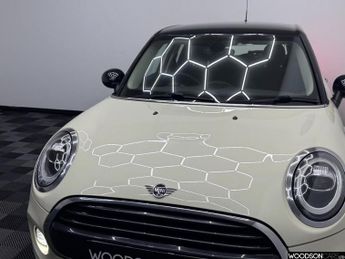 MINI HATCH 1.5 Cooper Classic Hatchback 5dr Petrol Steptronic Euro 6 (s/s) 