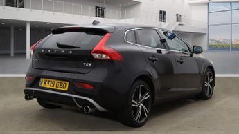 VOLVO V40 1.5 T2 R-Design Edition Hatchback 5dr Petrol Auto Euro 6 (s/s) (
