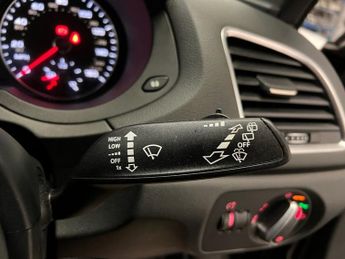 AUDI Q3 2.0 TDI S line Plus SUV 5dr Diesel S Tronic quattro Euro 6 (s/s)