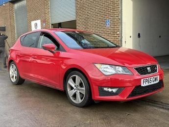 SEAT Leon 2.0 TDI FR Hatchback 5 Door Diesel Manual Red Euro 6 Low Tax