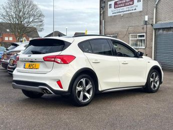 FORD FOCUS 1.0T EcoBoost Active Hatchback 5dr Petrol Manual Euro 6 (s/s) (1