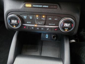 FORD FOCUS 2.0 EcoBlue ST-Line X Estate 5dr Diesel Auto Euro 6 (s/s) (150 p