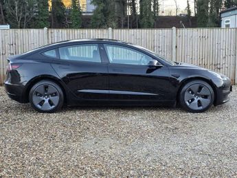 TESLA Model 3 (Dual Motor) Long Range Saloon 4dr Electric Auto 4WDE (346 ps)