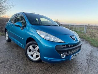Peugeot 207 1.4 VTi Cielo Hatchback 3dr Petrol Manual (145 g/km, 95 bhp)