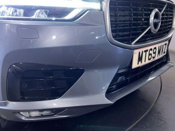 VOLVO XC60 2.0 B4 MHEV R-Design SUV 5dr Diesel Hybrid Auto AWD Euro 6 (s/s)