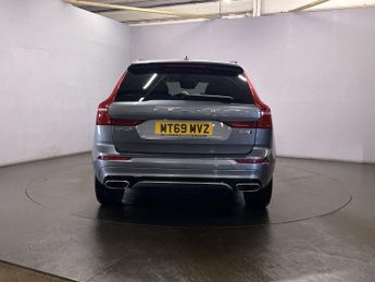 VOLVO XC60 2.0 B4 MHEV R-Design SUV 5dr Diesel Hybrid Auto AWD Euro 6 (s/s)